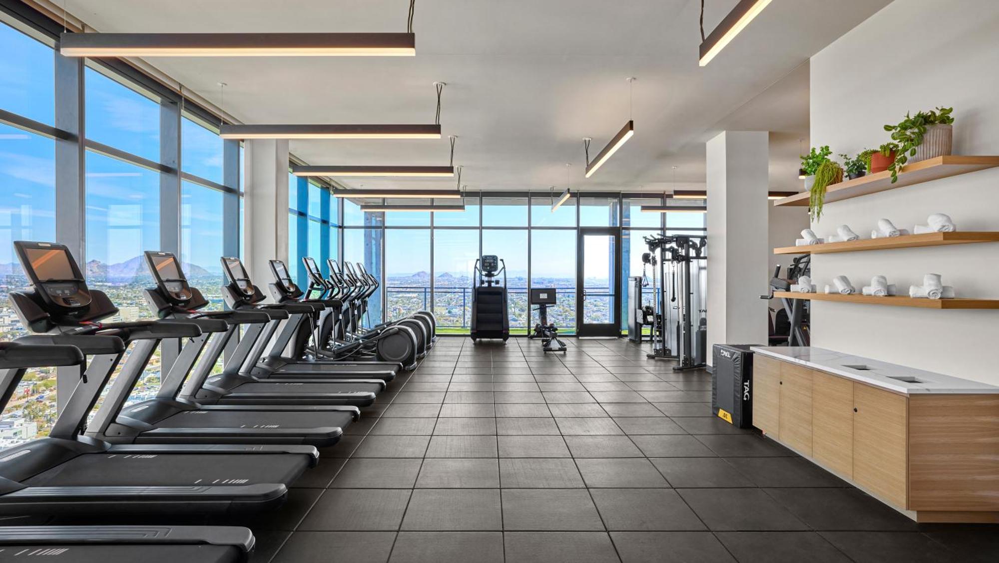 Global Luxury Suites At Downtown Phoenix Exteriör bild