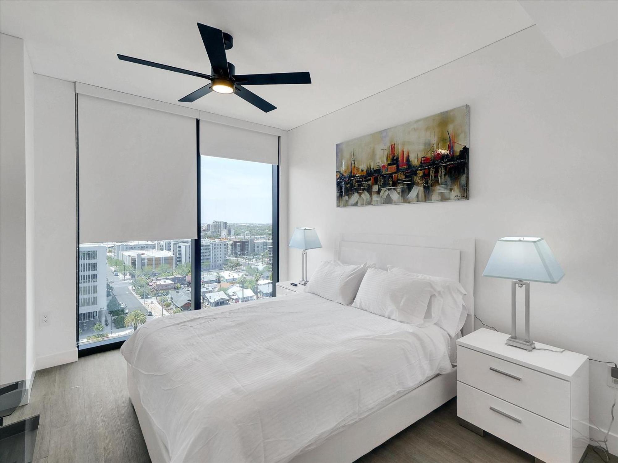 Global Luxury Suites At Downtown Phoenix Exteriör bild