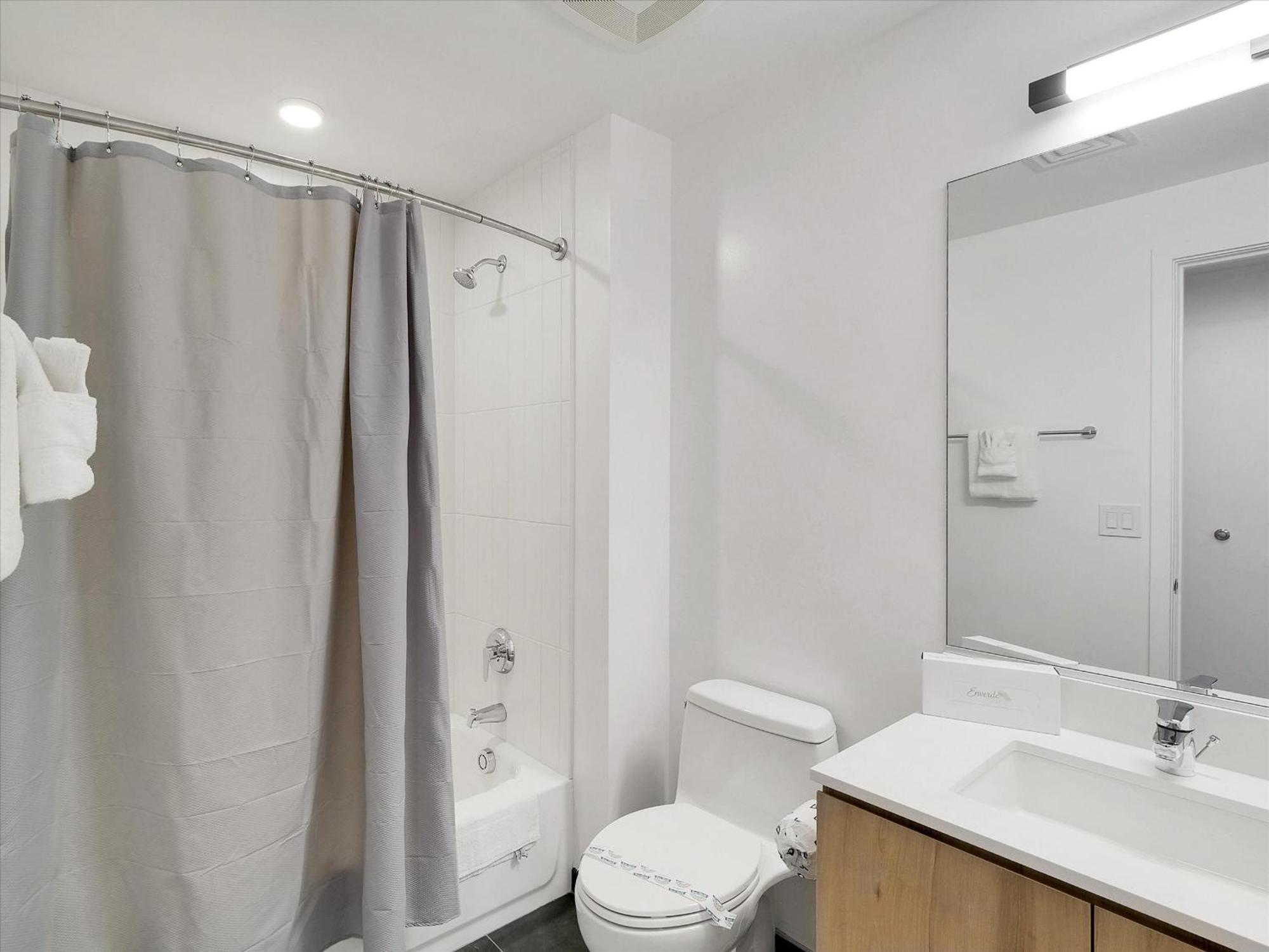 Global Luxury Suites At Downtown Phoenix Exteriör bild