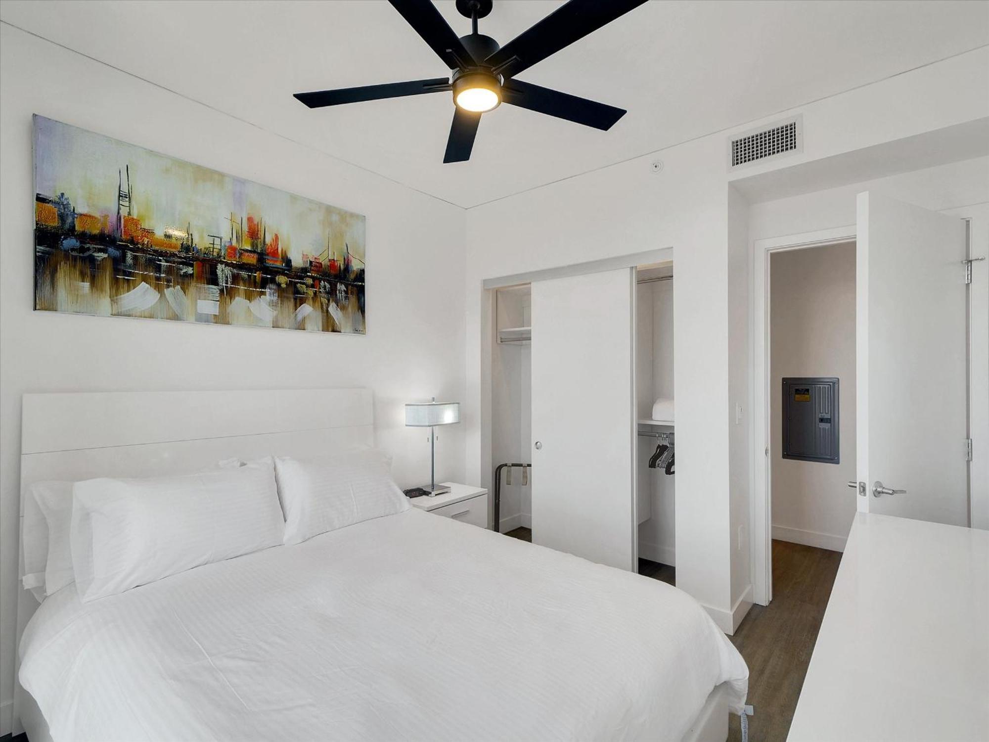 Global Luxury Suites At Downtown Phoenix Exteriör bild