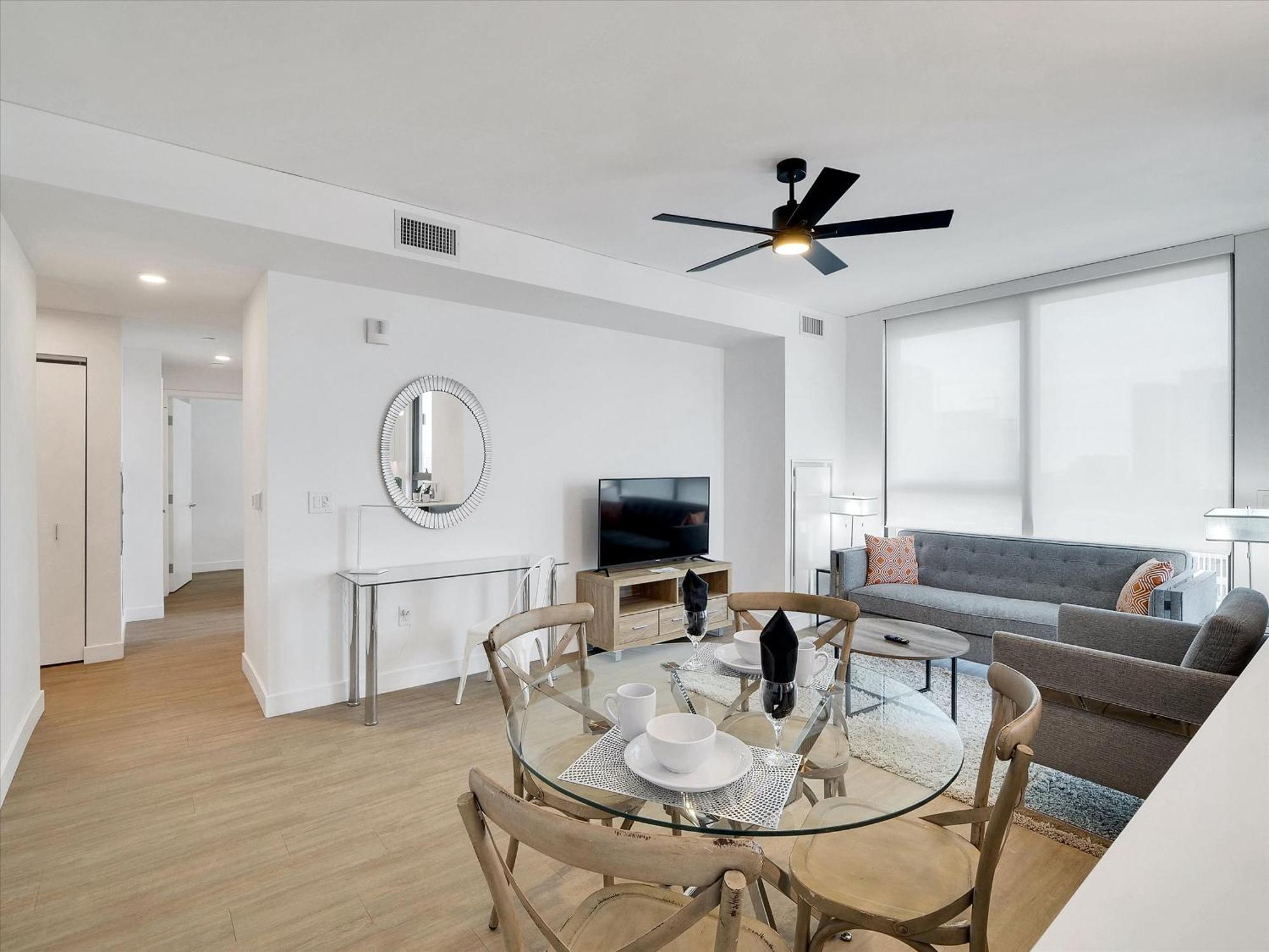 Global Luxury Suites At Downtown Phoenix Exteriör bild
