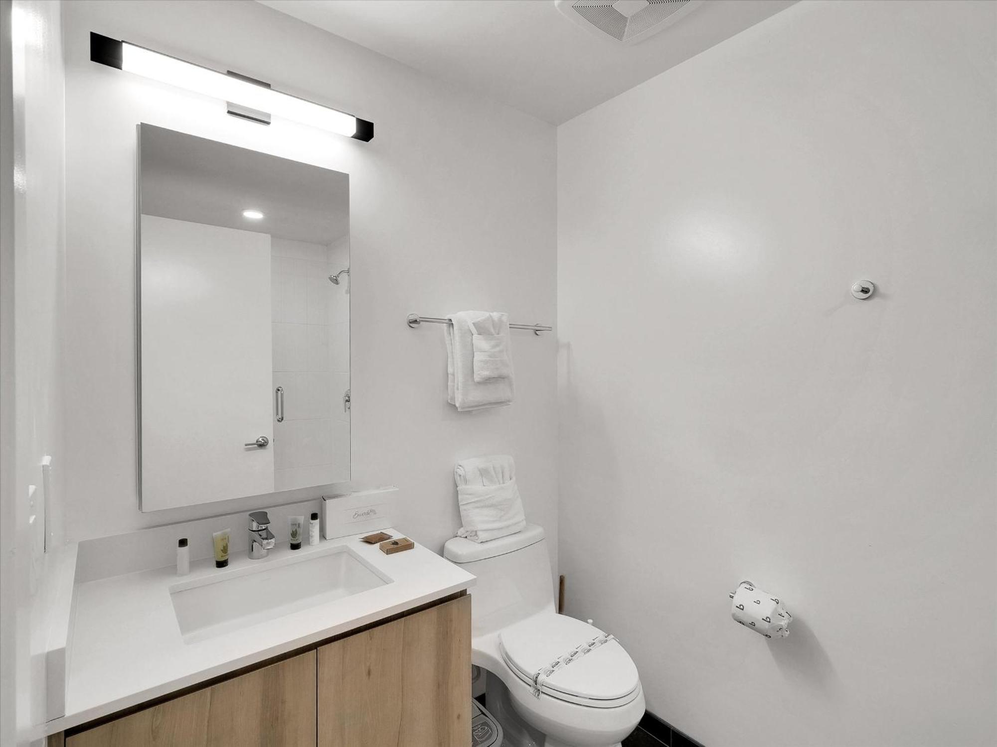 Global Luxury Suites At Downtown Phoenix Exteriör bild