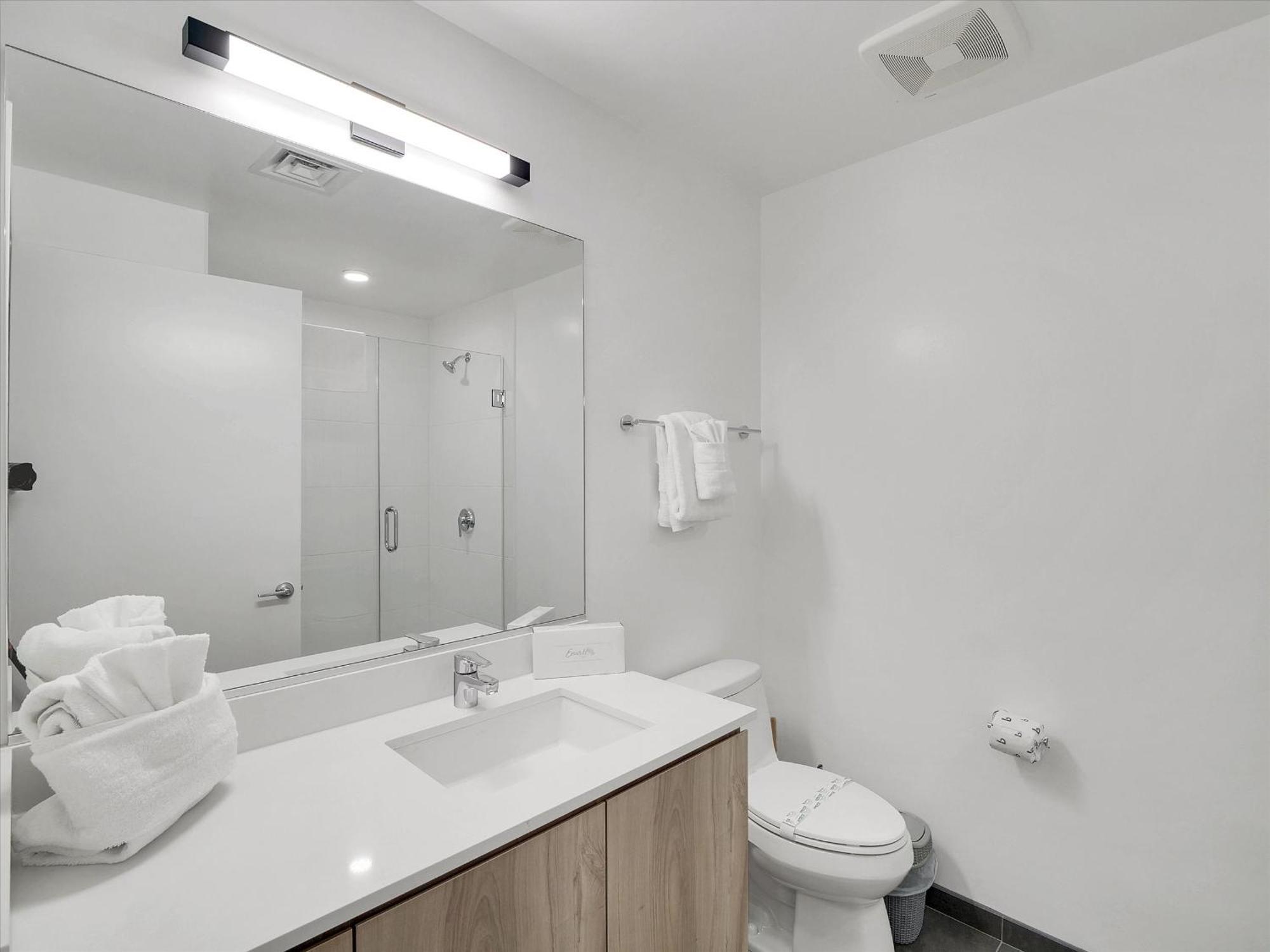 Global Luxury Suites At Downtown Phoenix Exteriör bild